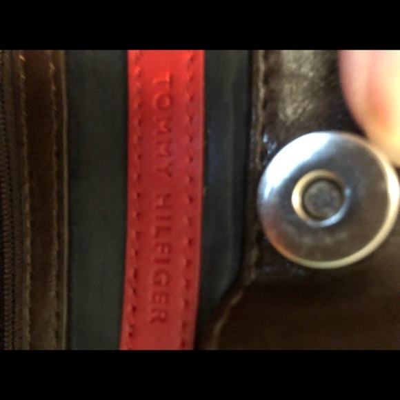 TOMMY HILFIGER PURSE NWOT - Picture 4 of 4